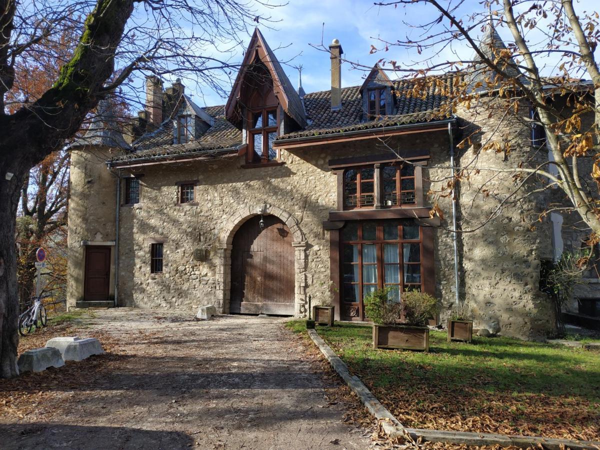 Appartement Chateau Uriage-Chamrousse Saint-Martin-dʼUriage Exteriör bild